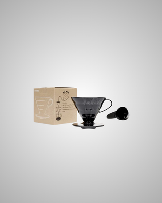 Hario V60 02 Siyah Şeffaf Plastik Dripper ve 40’lı Filtre Kağıdı Seti